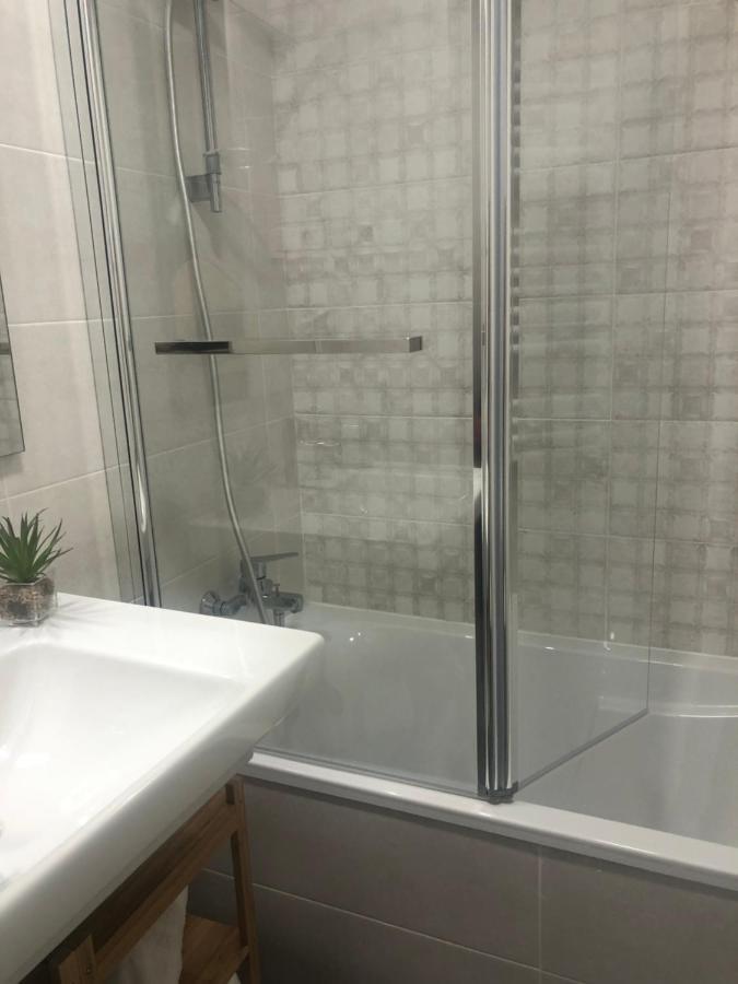 Habitacion Con Bano Privado 빌바오 외부 사진